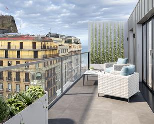Terrassa de Dúplex en venda en Donostia - San Sebastián  amb Aire condicionat, Terrassa i Balcó