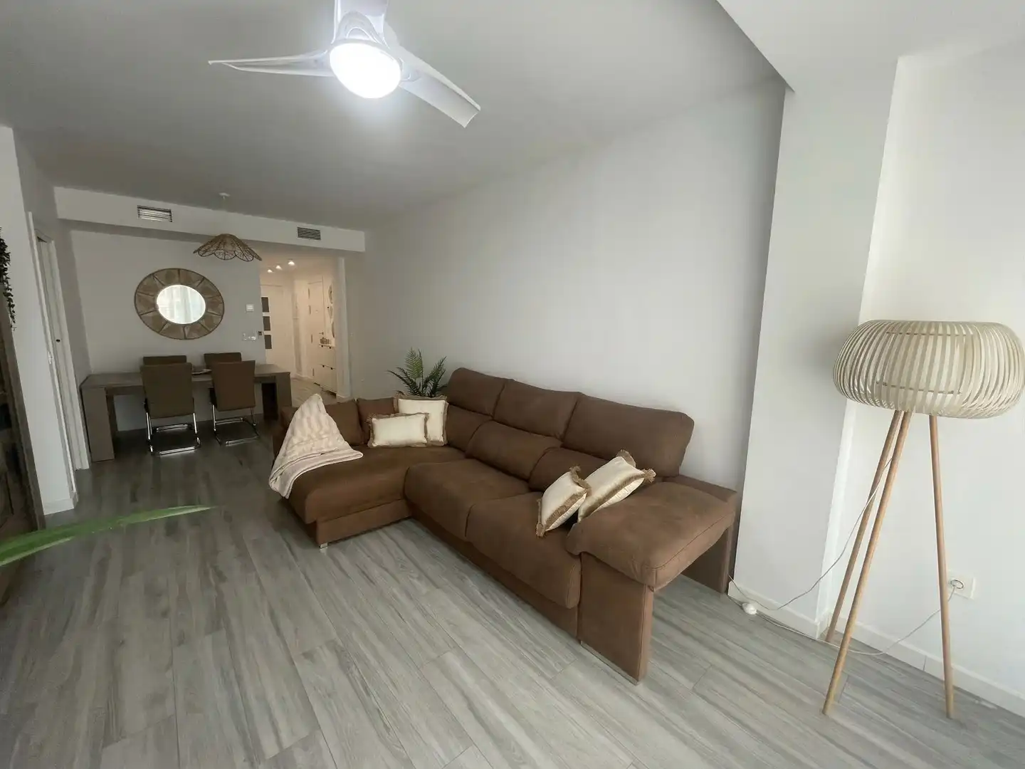Sala d'estar de Pis en venda en Motril amb Terrassa, Traster i Moblat