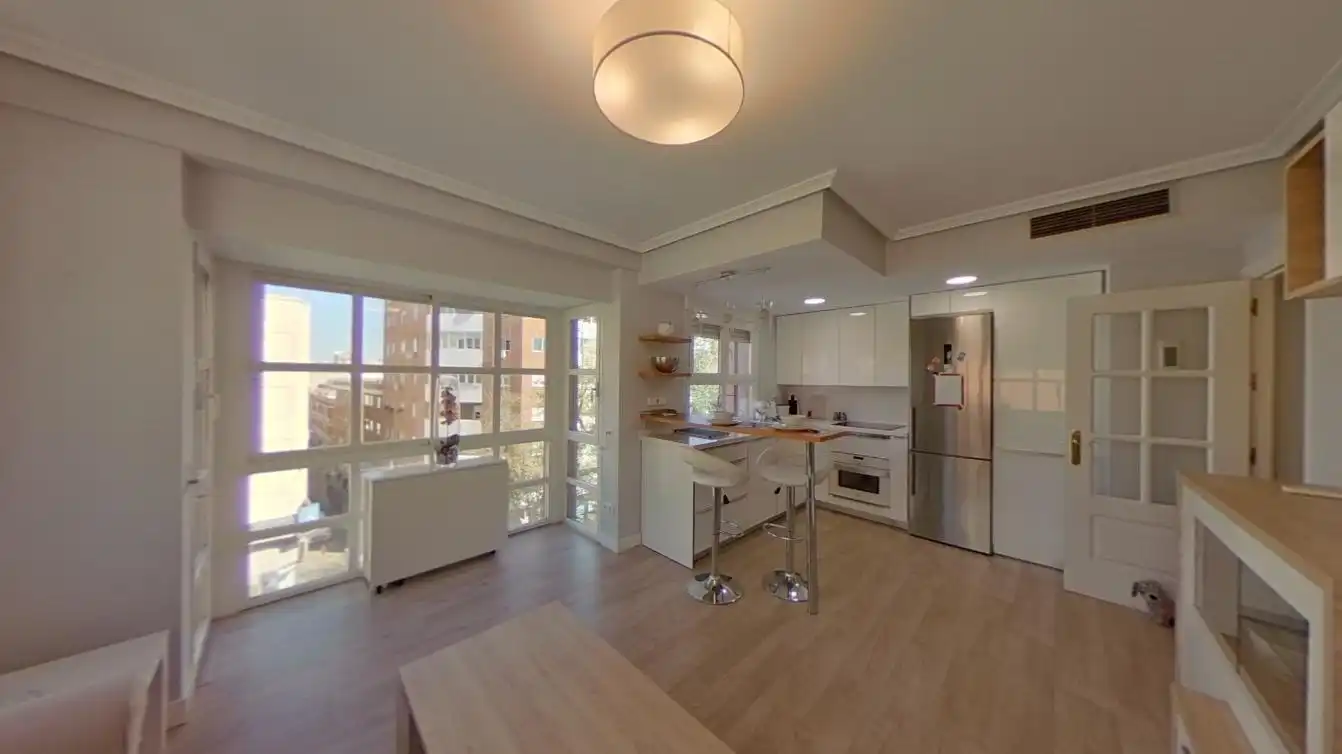 Flat with lift to rent in Calle de Alvarado, imagen 12