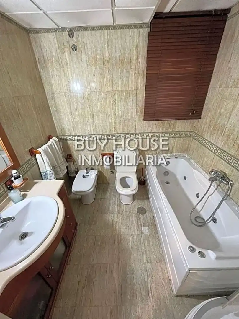 Chalet con piscina en venta en Calle Madeira 17, imagen 45