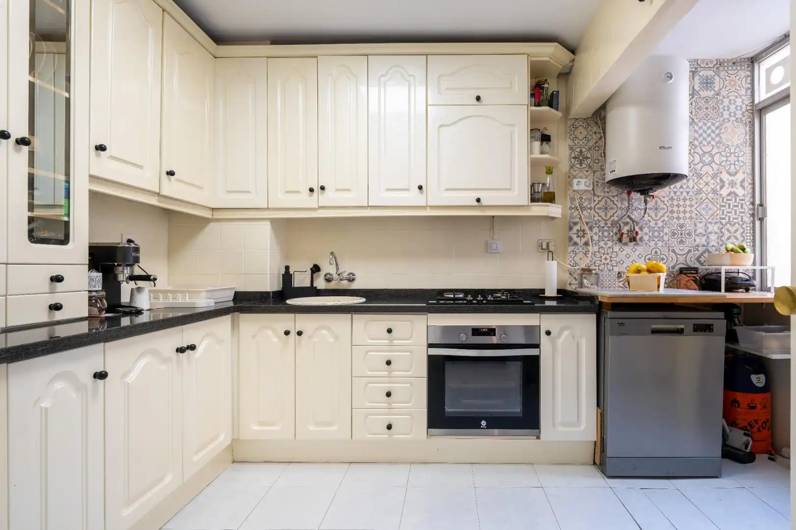 Cocina de Piso en venta en Almería con Aire acondicionado, Calefacción y Terraza