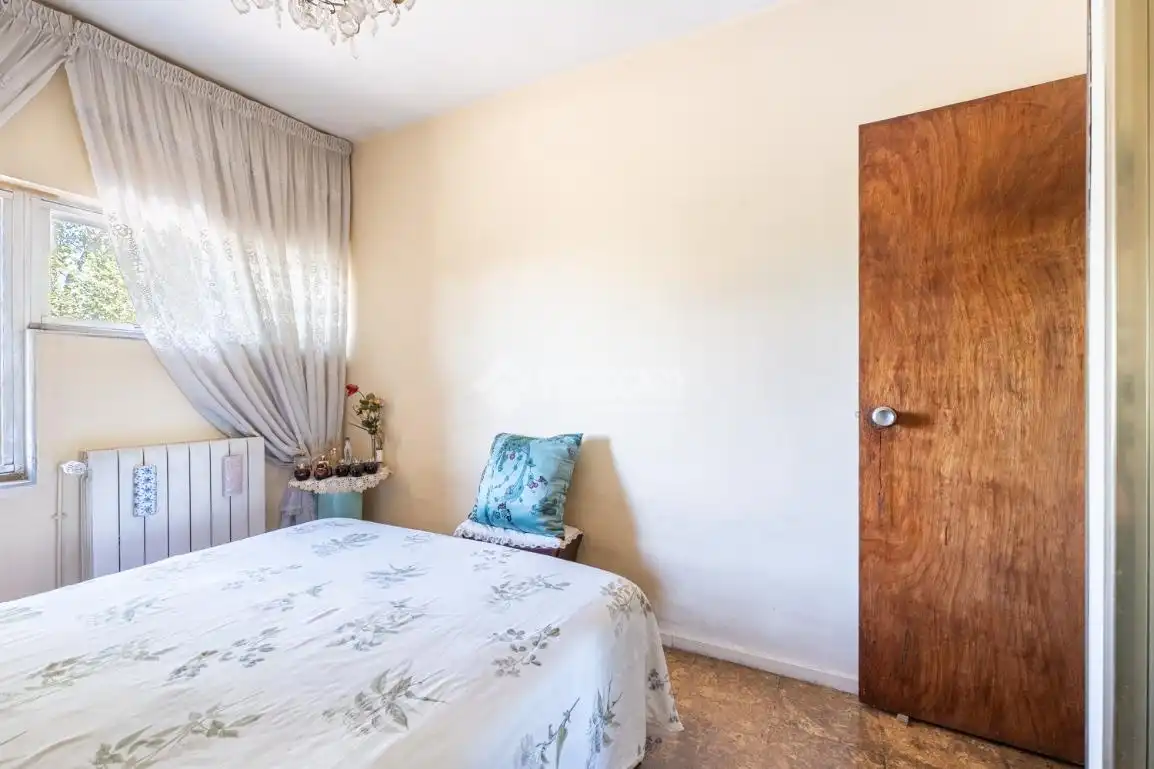 Bedroom of Flat for sale in Madrid  with Heating and Storage room