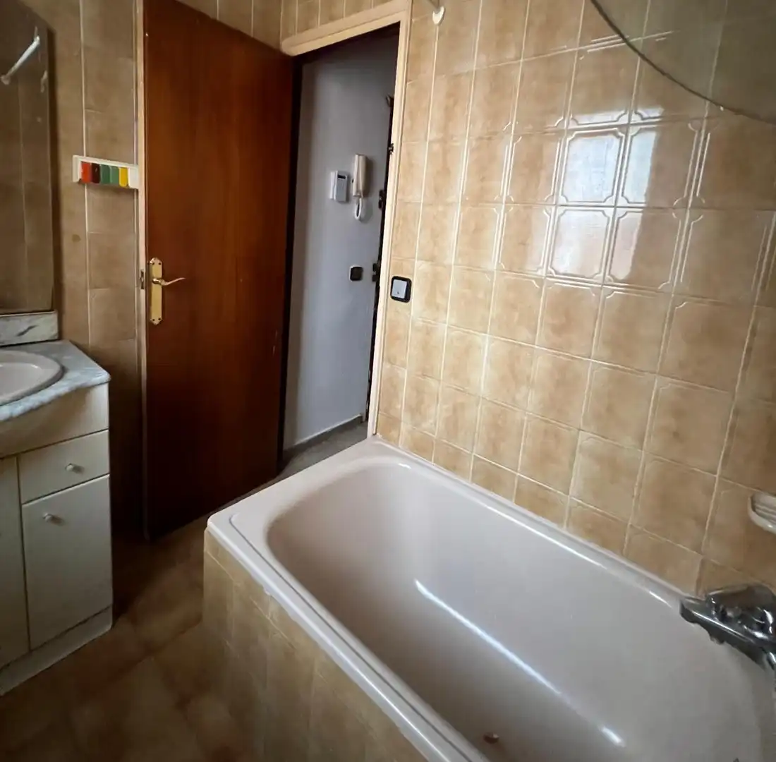 Piso en venta en Passatge Renfe, Portbou