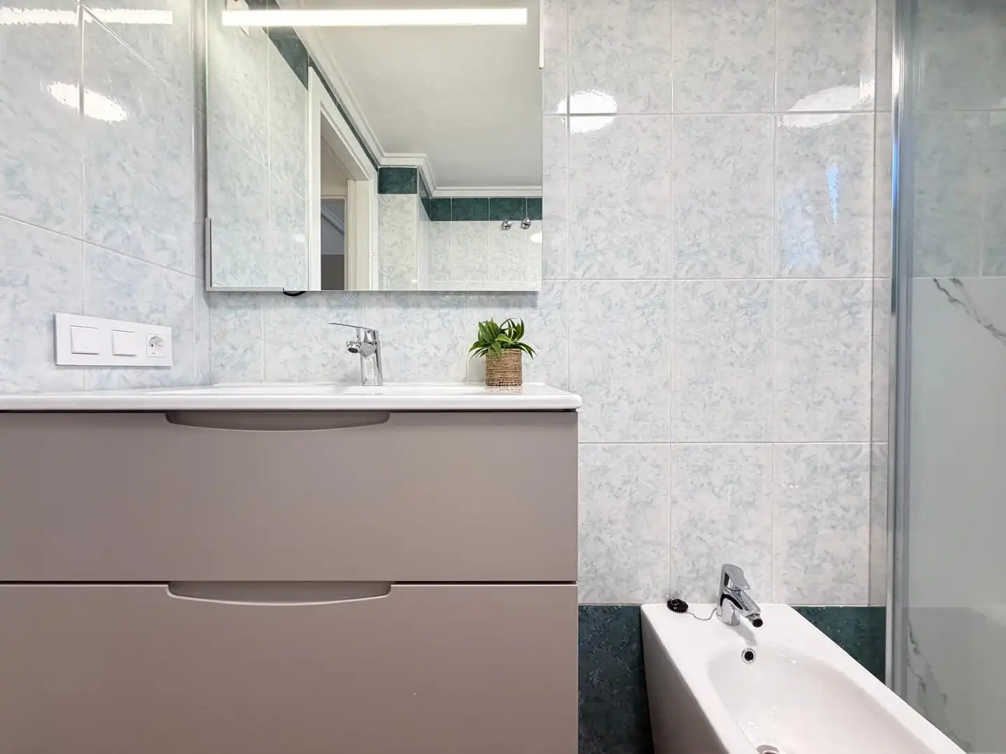 Apartment with terrace for sale in Calle VILLA MADRID, imagen 53