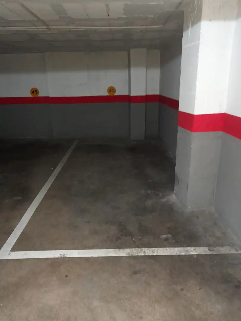 Aparcamiento en alquiler en IBERIA, imagen 2