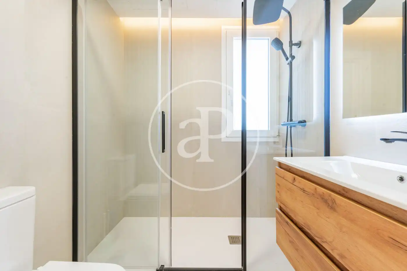 Ático con ascensor en venta en C. de Alcalá, imagen 26