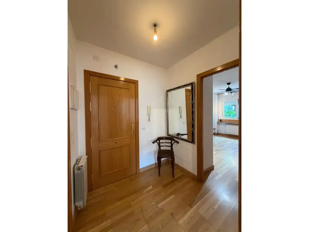 Bajo con ascensor en venta en Calle Viña De La, imagen 9