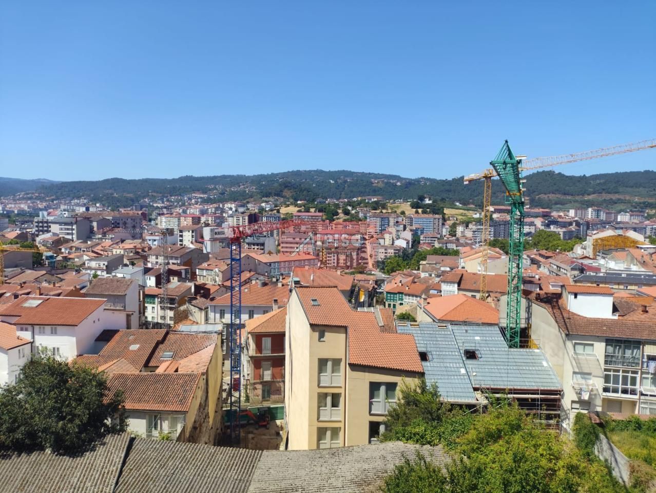 Vista exterior de Pis en venda en Ourense Capital  amb Aire condicionat, Calefacció i Traster
