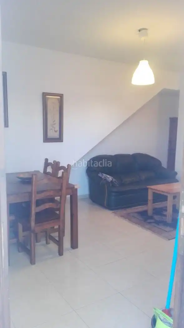 Habitatge amb jardí en venda a Avenida Virgen de la Vega 67