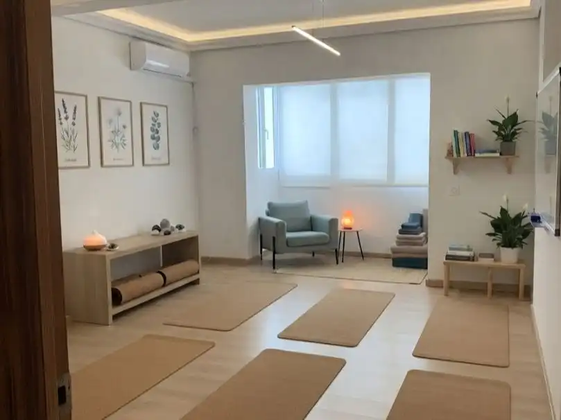 Sala d'estar de Local de lloguer en La Rinconada amb Aire condicionat, Calefacció i Parquet