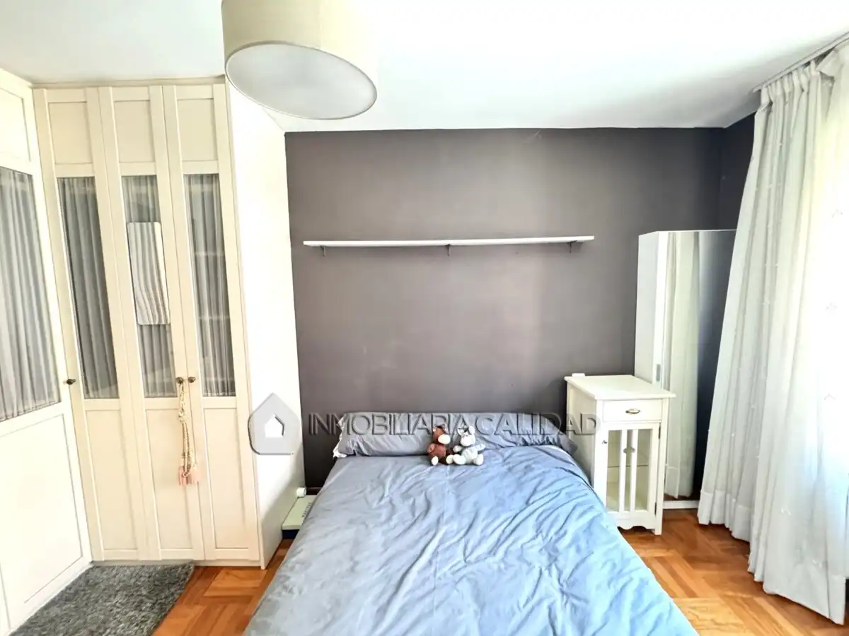Bedroom of Flat for rent in Burgos  with Heating, Storage room and Furnished