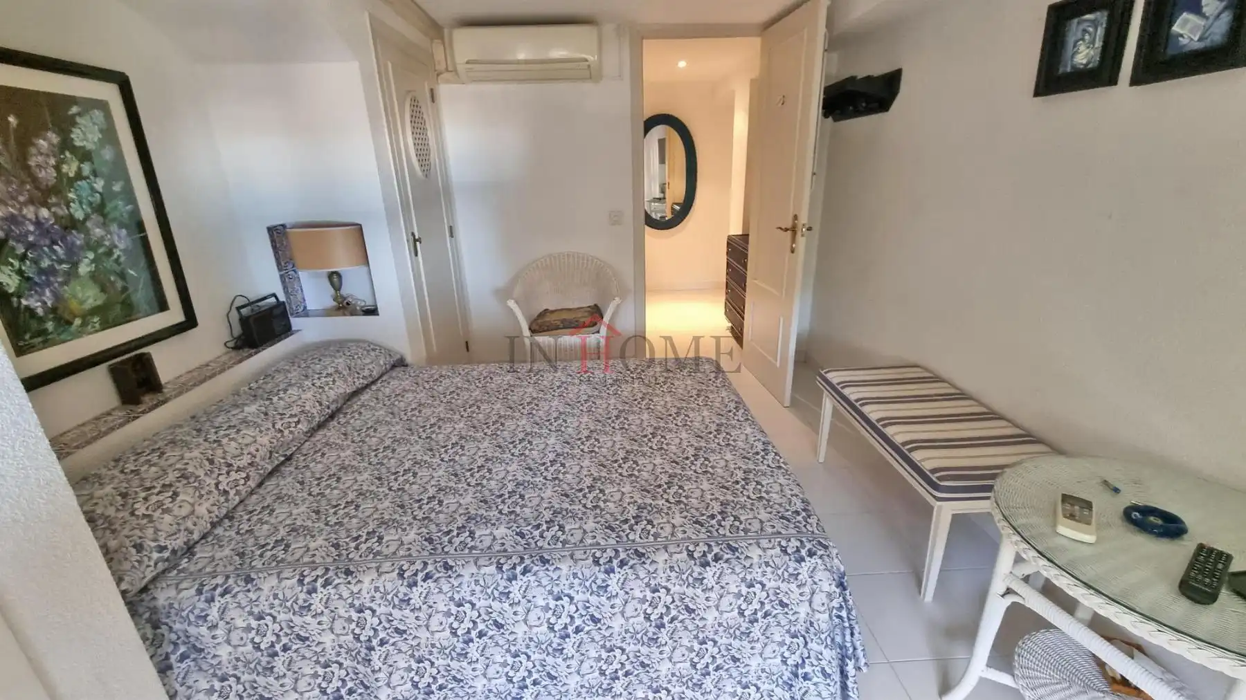 Habitación de Apartamento en venta en Benidorm con Aire acondicionado y Amueblado