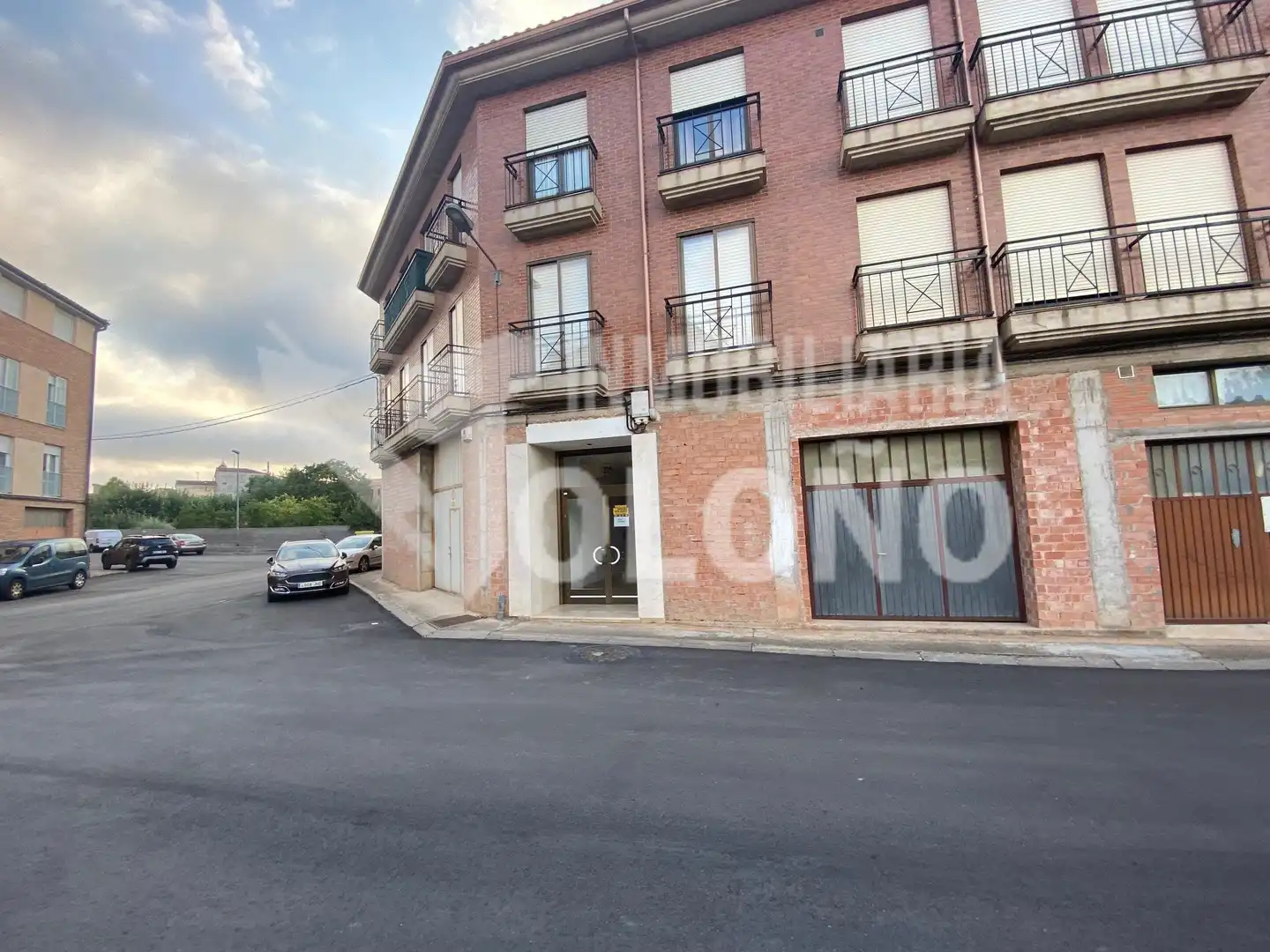 Außenansicht von Geschaftsraum zum Verkauf in Castañares de Rioja