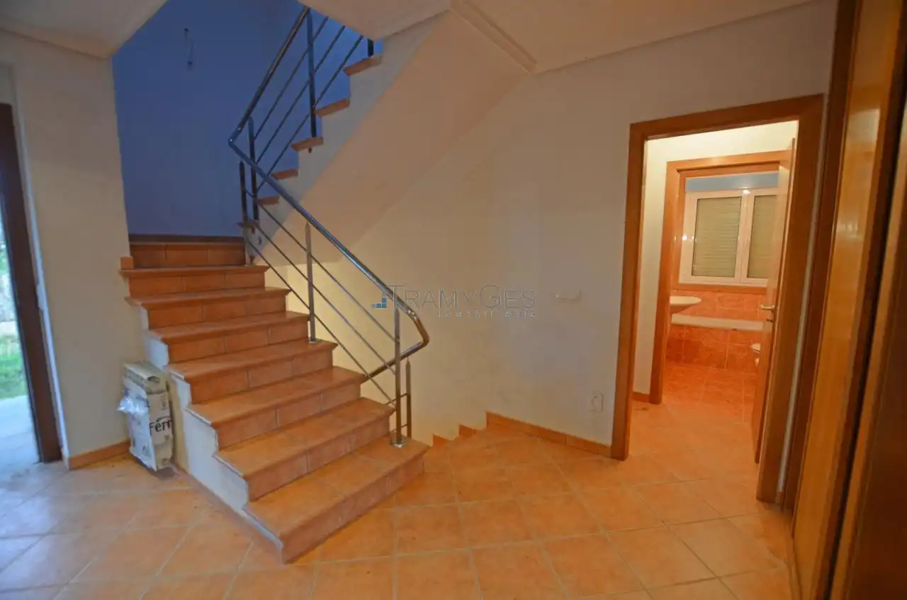Casa o chalet en venta en Oia con Calefacción, Jardín privado y Terraza