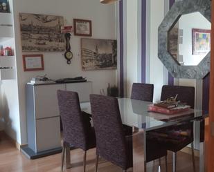 Dining room of Flat for sale in  Sevilla Capital  with Air Conditioner, Heating and Parquet flooring