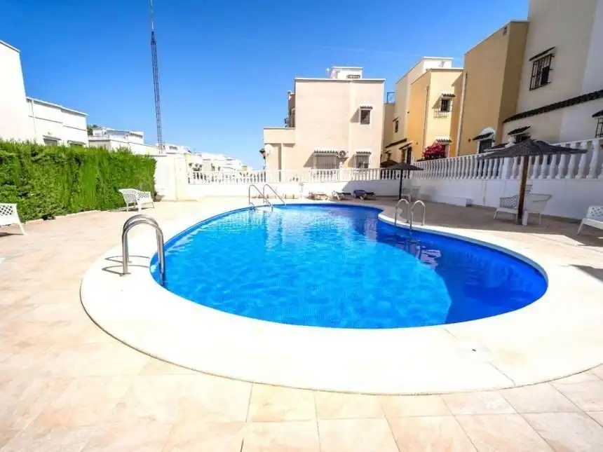 Adossat amb terrassa en venda a Orihuela Costa, imagen 2