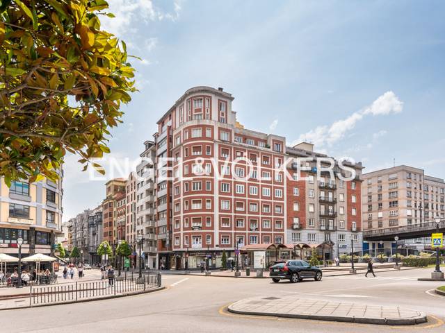 Apartamento en Venta en Parque San Francisco - Uría