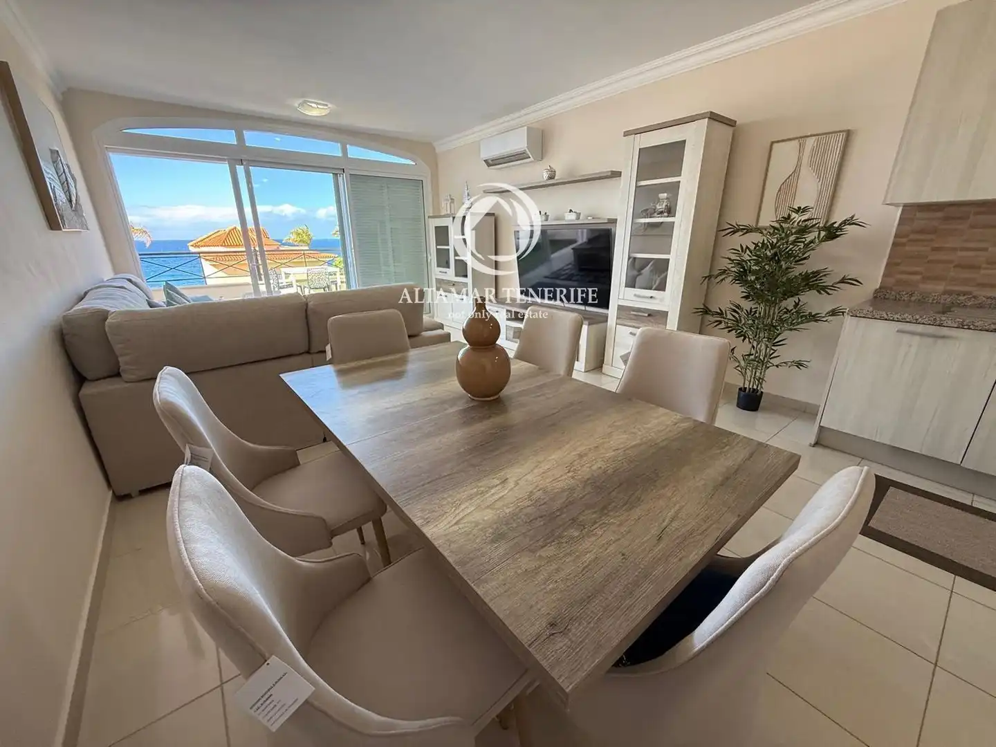 Reihenhaus mit Pool zum Verkauf in JUAN CARLOS PRIMERO, imagen 6