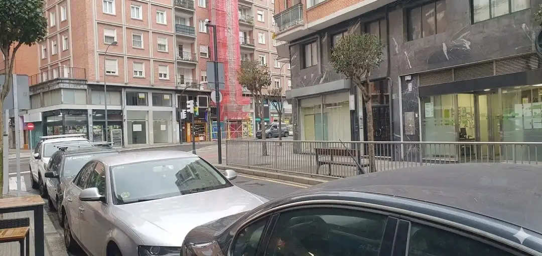 Local comercial en venda a Indautxu