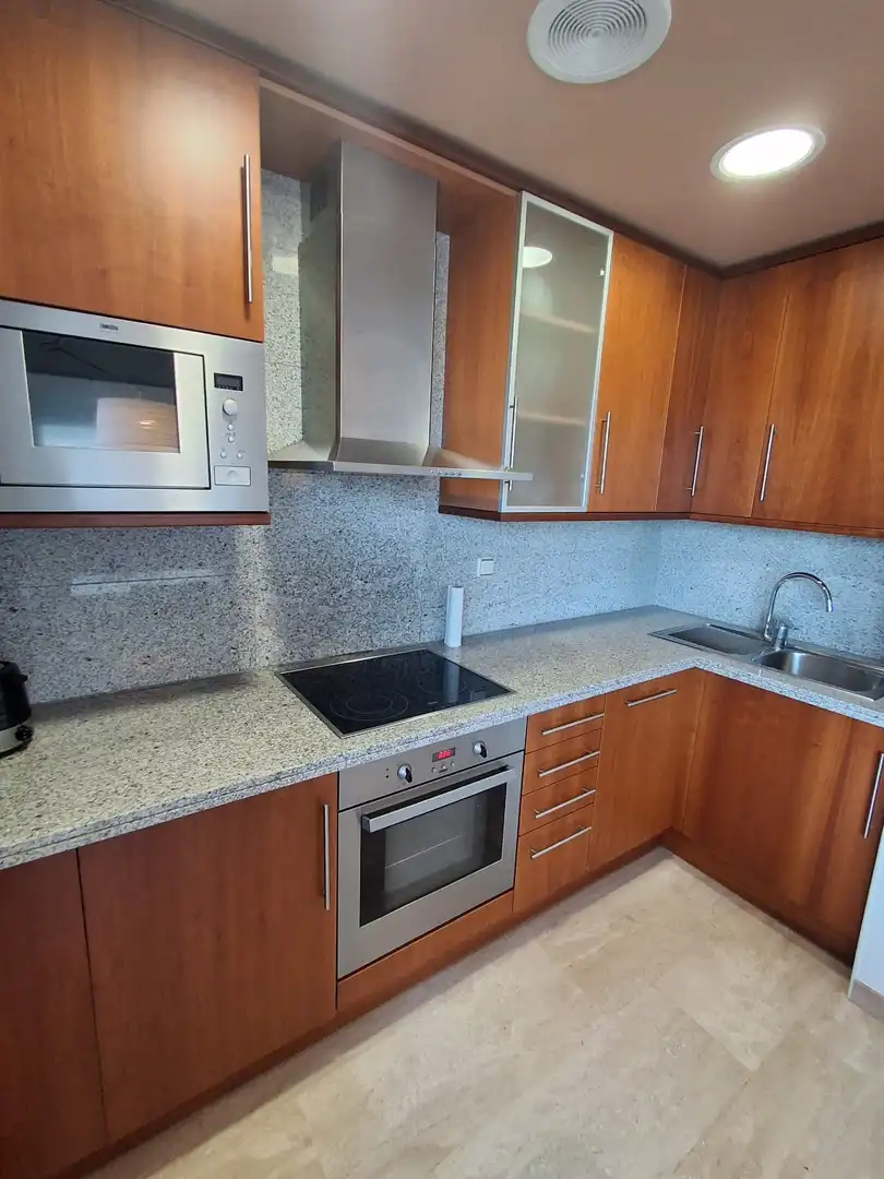 Küche von Wohnung zum Verkauf in L'Ampolla mit Klimaanlage, Heizung und Terrasse