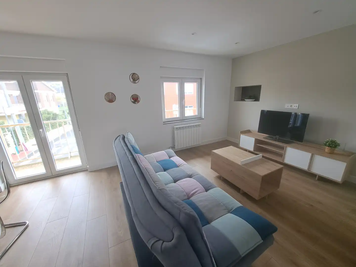 Sala de estar de Apartamento de alquiler en Sariegos con Calefacción, Parquet y Amueblado