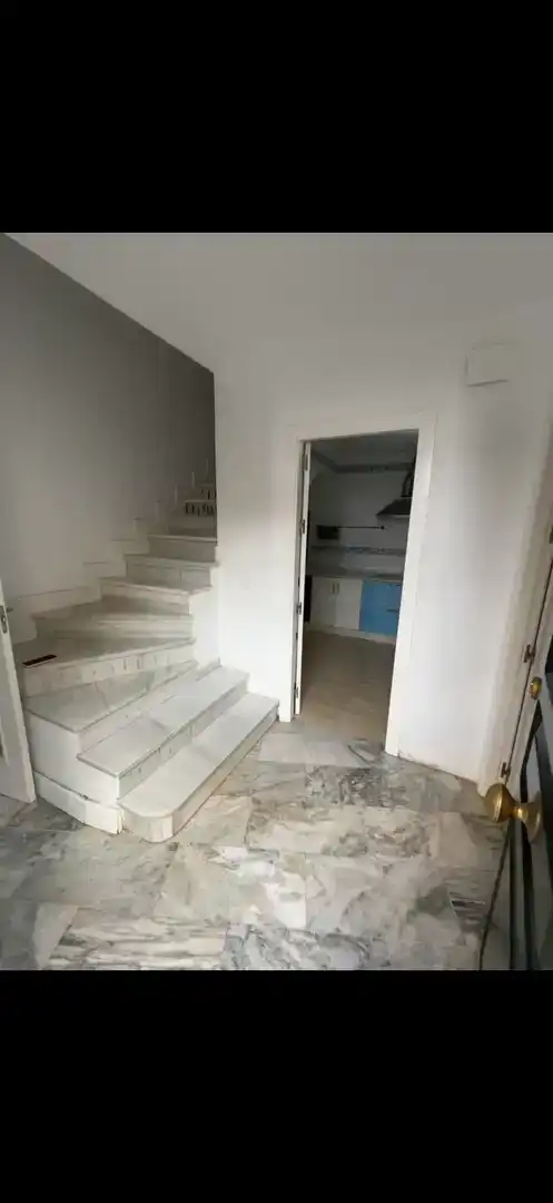 Dúplex en venta en Carmona con Aire acondicionado, Jardín privado y Parquet