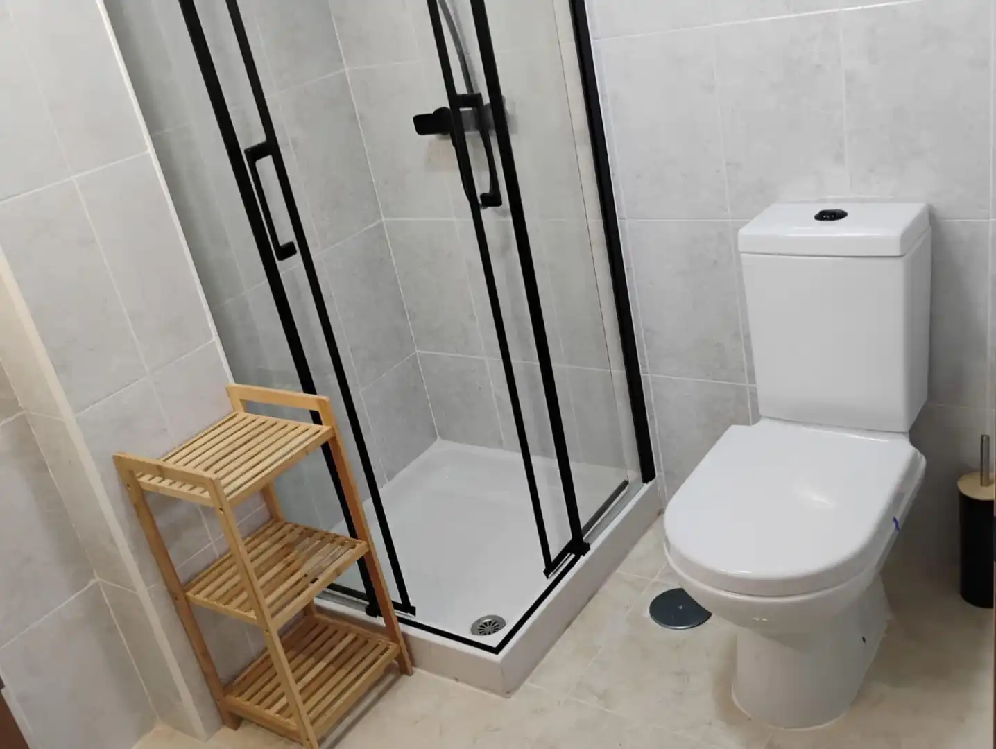 Badezimmer von Wohnung zur Miete in Cartagena mit Klimaanlage, Heizung und Möbliert