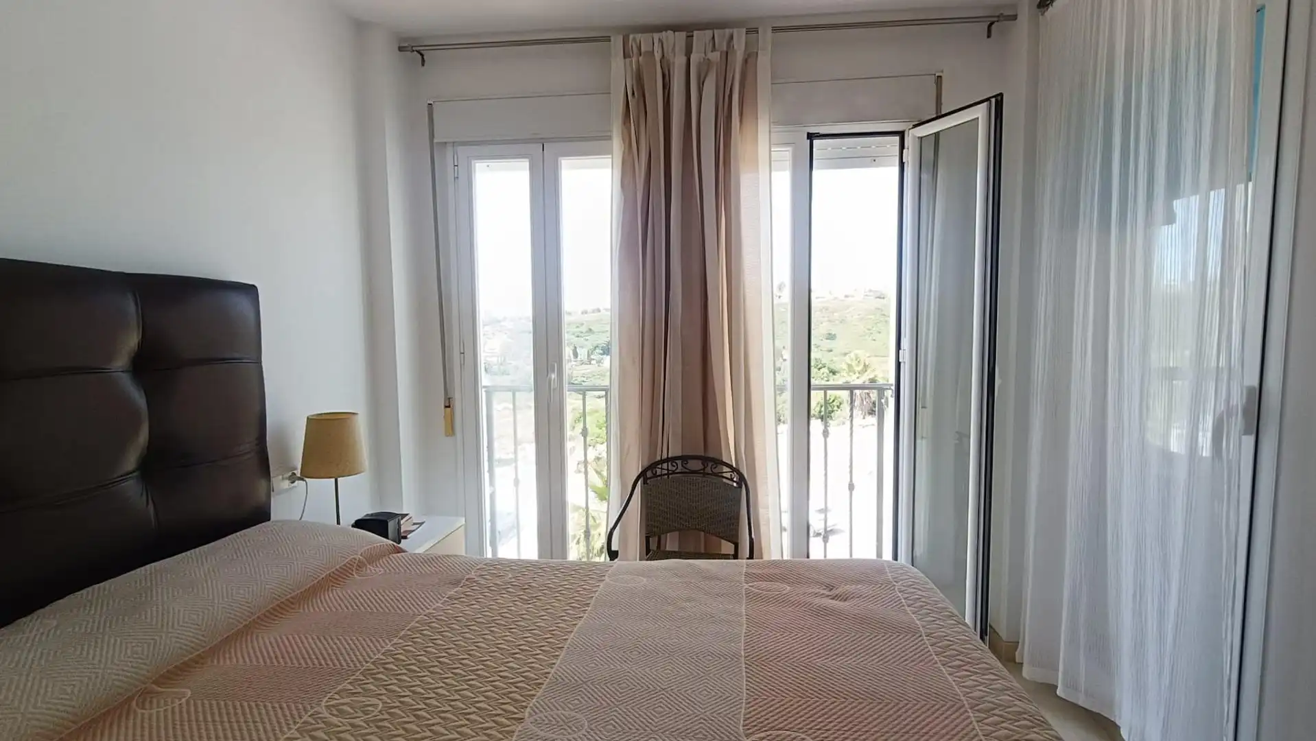 Bedroom of Flat for sale in Manilva
