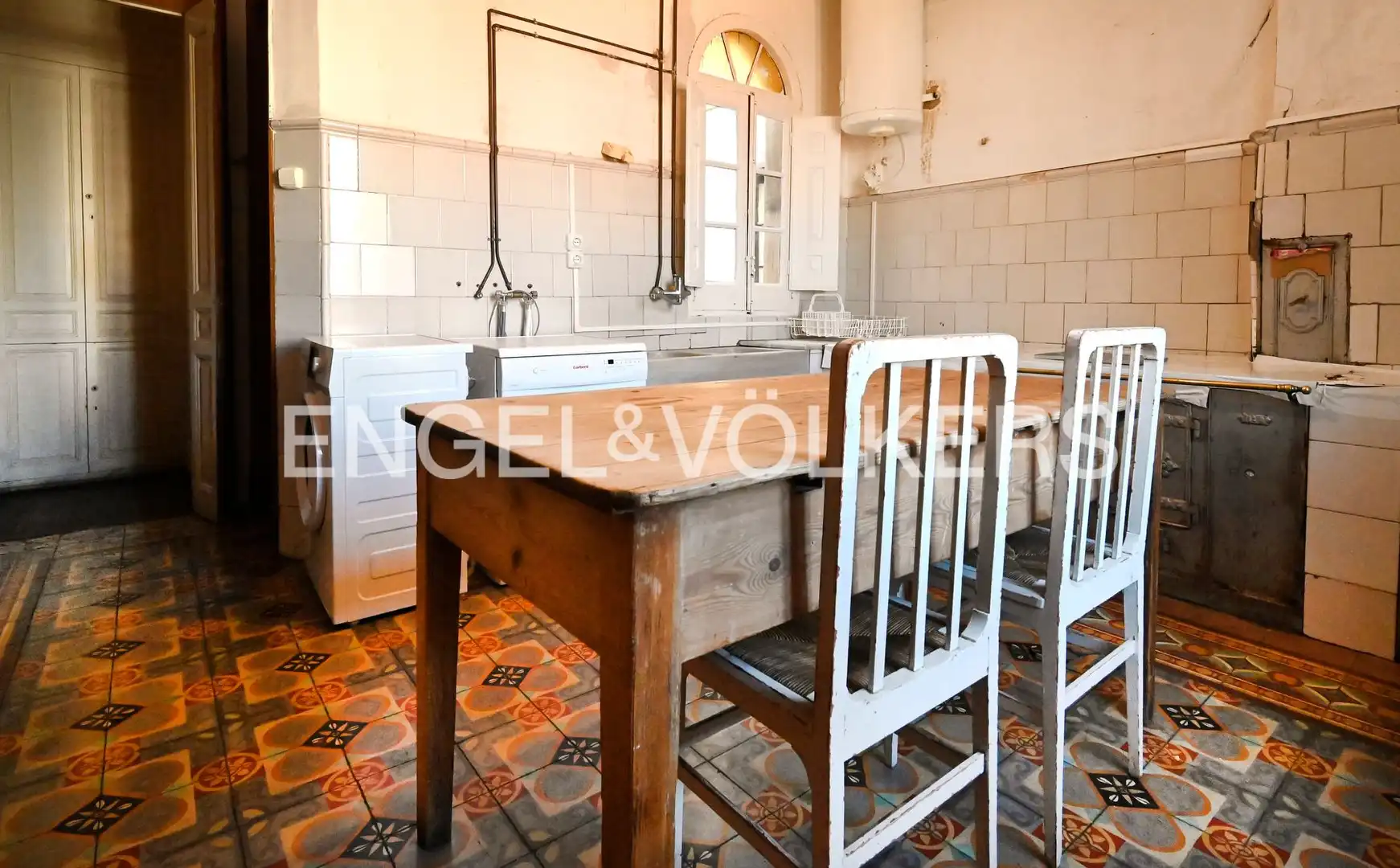 Cocina de Casa o chalet en venta en Laredo con Calefacción, Jardín privado y Trastero