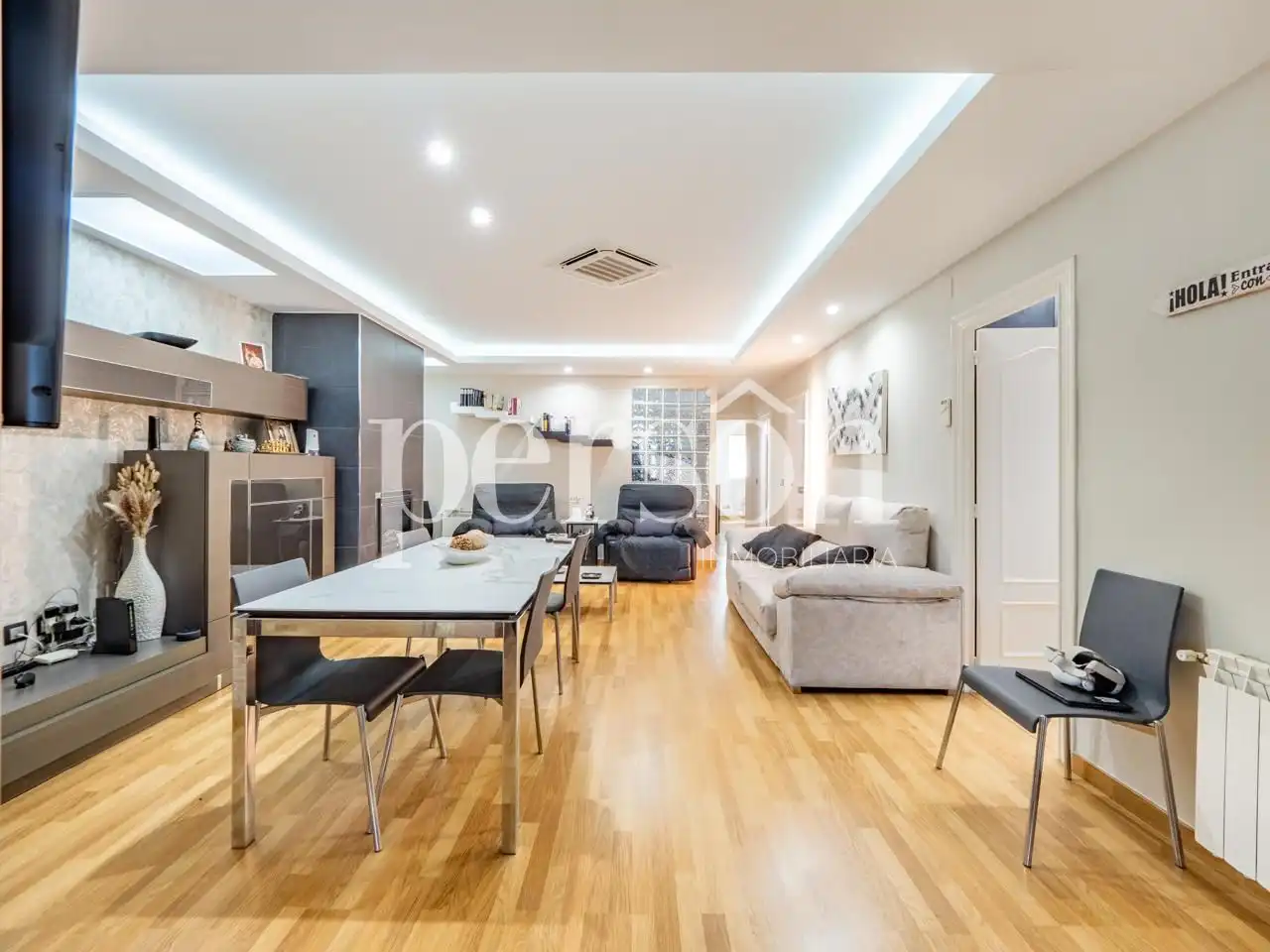 Houses for sale in Torrent  with Air Conditioner, Private garden and Terrace