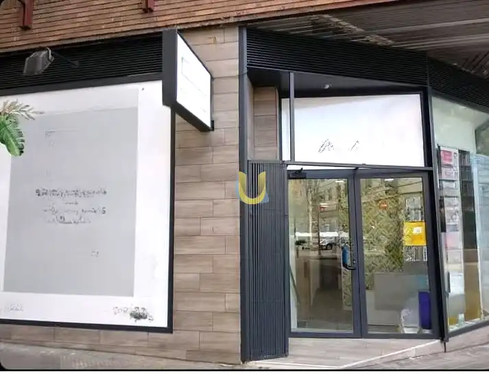 Local comercial en traspàs a Moncloa - Aravaca