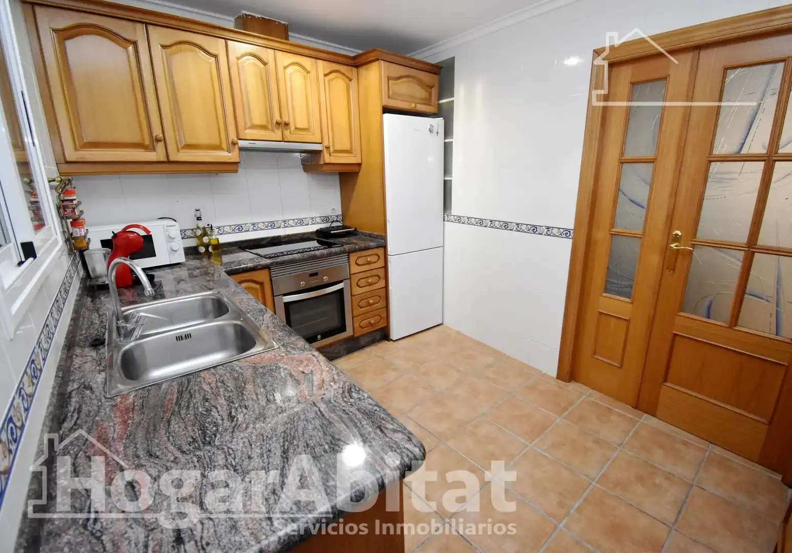 Cuina de Casa o xalet en venda en Almazora / Almassora amb Terrassa