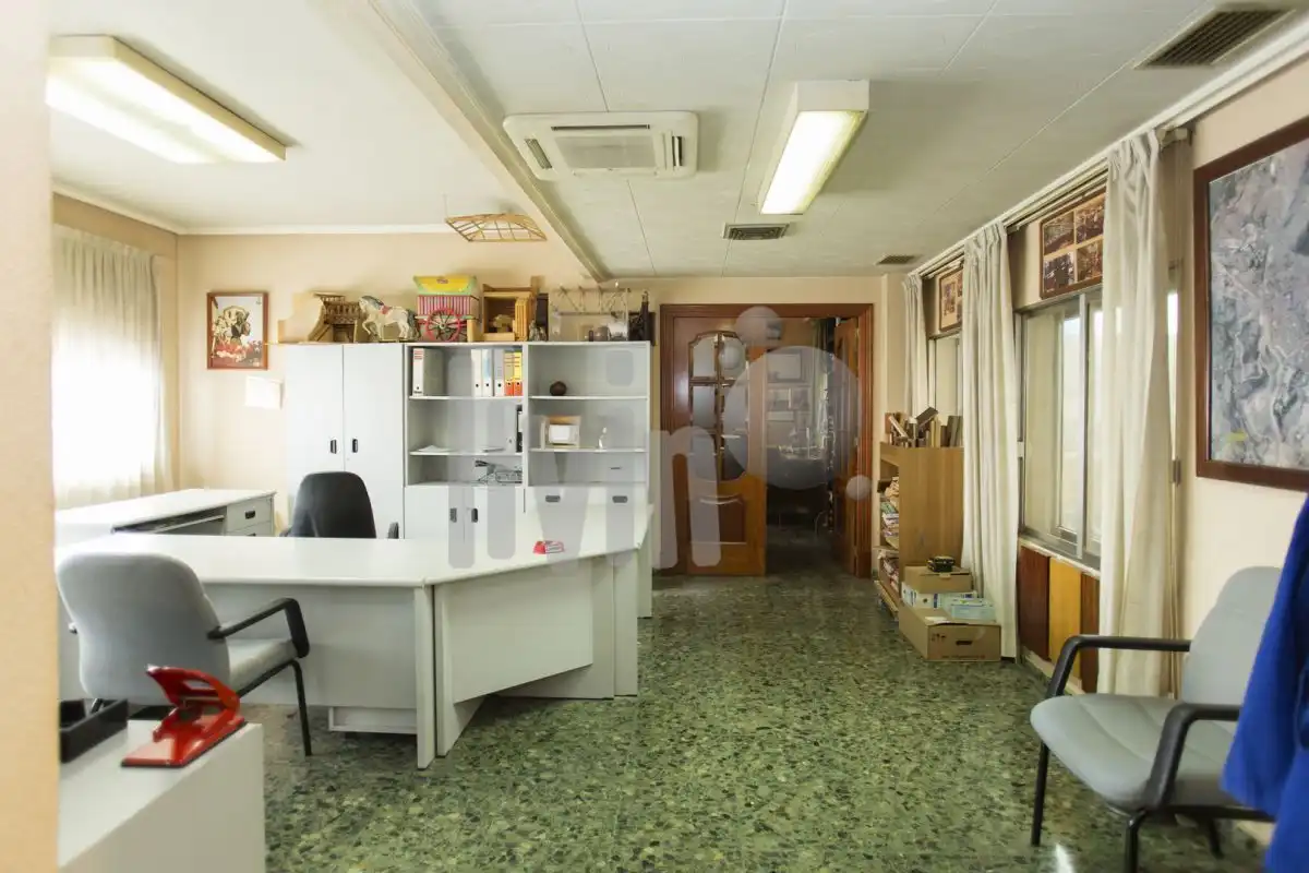 Industrial building for sale in Renfe - Bulevar 1ª y 2ª Fase, imagen 32