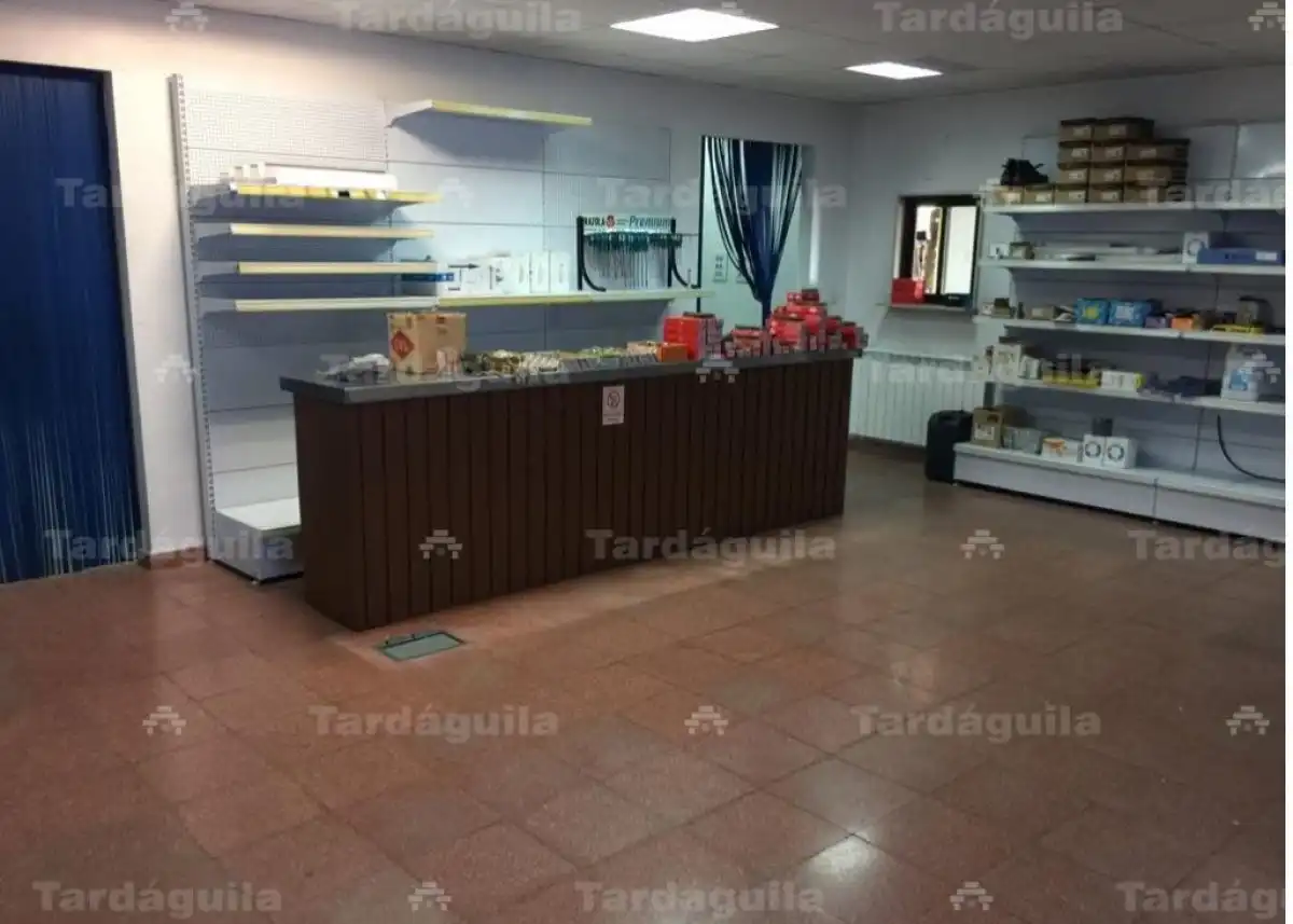 Fabrikhallen zum Verkauf in Castellanos de Moriscos