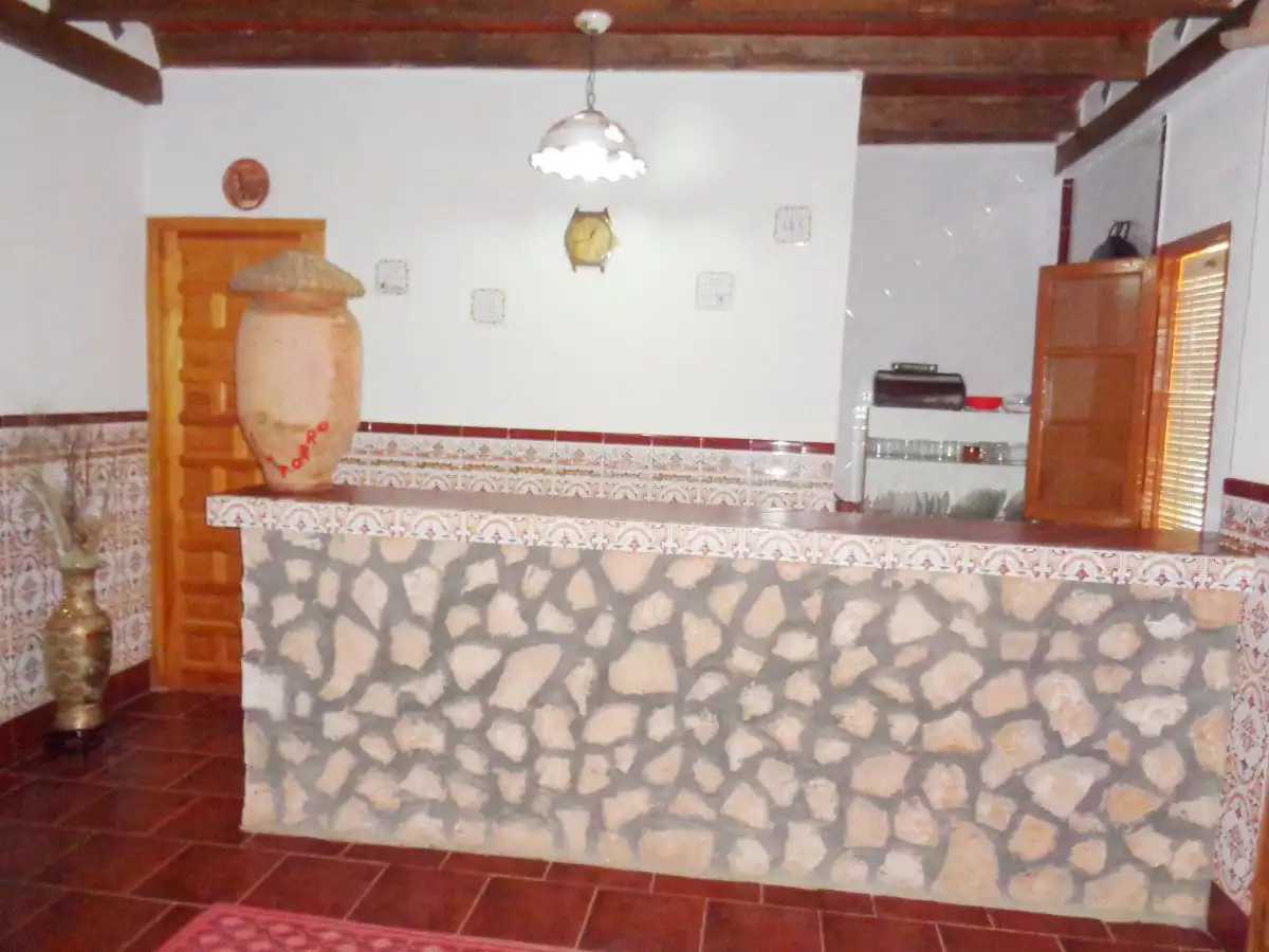 Chalet con piscina en venta en Valdepeñas, imagen 4