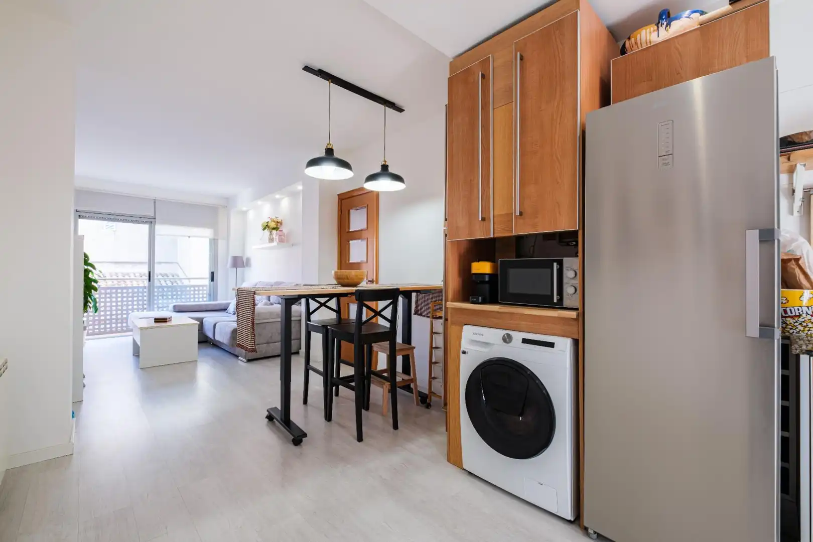 Cocina de Piso en venta en Sant Vicenç Dels Horts con Aire acondicionado, Calefacción y Terraza