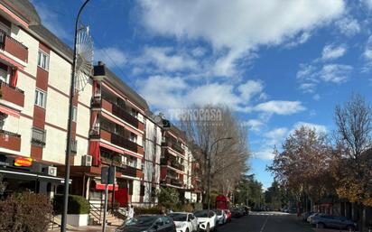 Vista exterior de Casa adosada en venda en San Sebastián de los Reyes