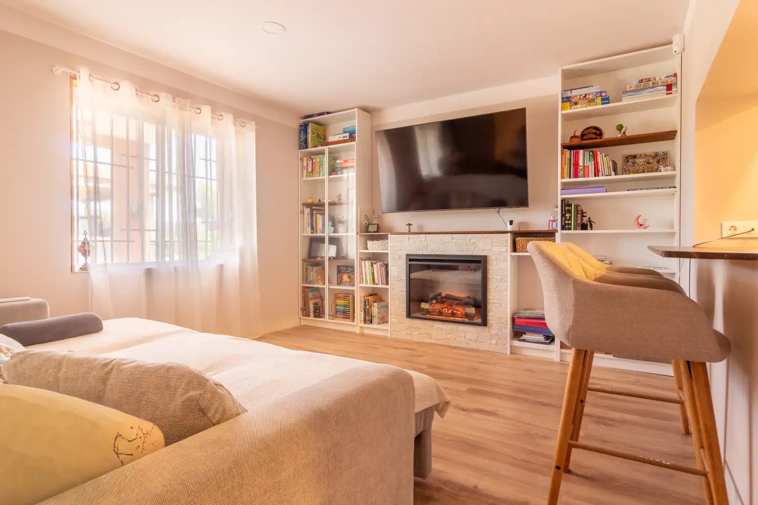 Sala d'estar de Casa o xalet en venda en Albalat dels Tarongers amb Aire condicionat, Jardí privat i Parquet