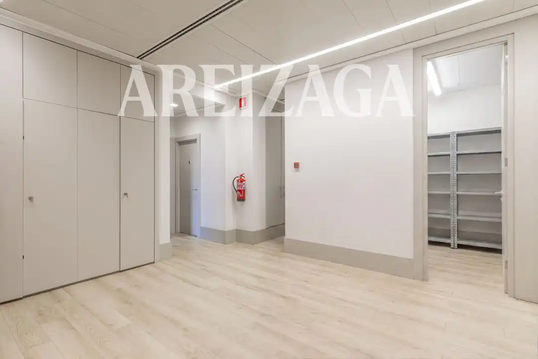 Büro zur Miete in Donostia - San Sebastián  mit Klimaanlage