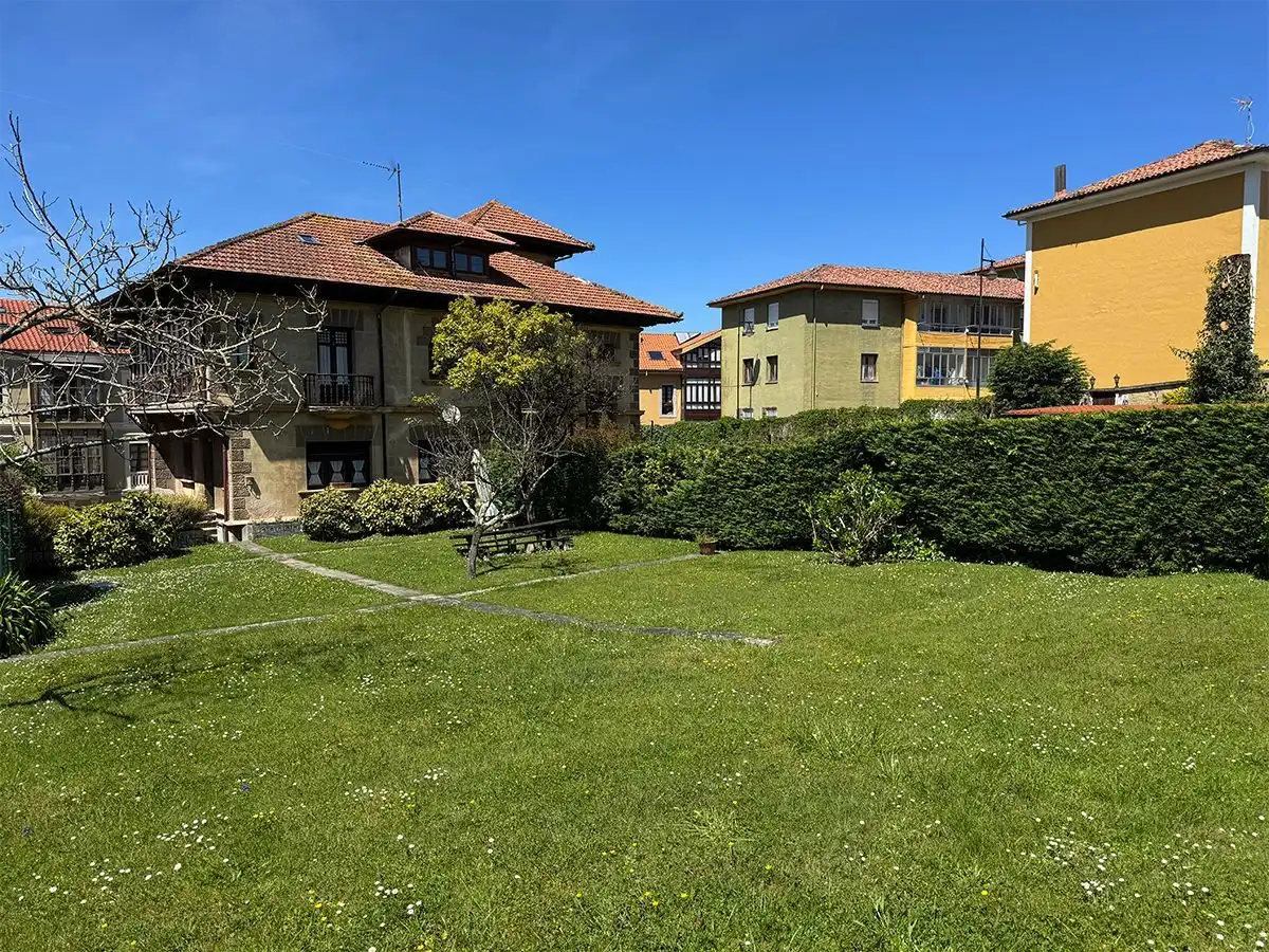 Garden of Houses for sale in Llanes  with Heating and Private garden