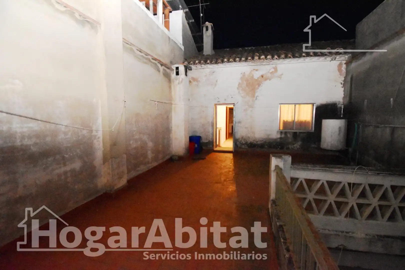 Vista exterior de Casa o xalet en venda en Carcaixent amb Terrassa i Traster