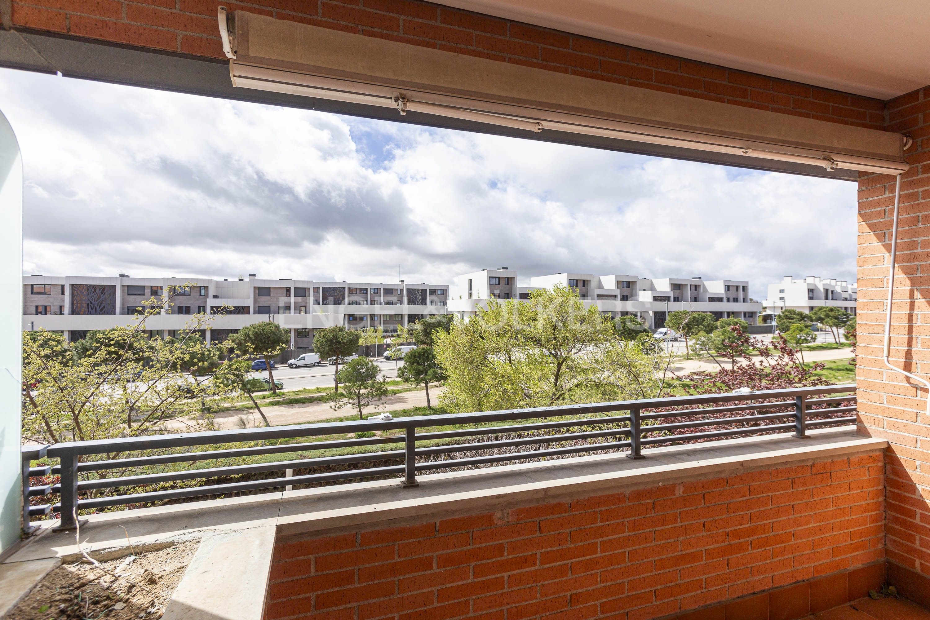 Vista exterior de Apartament de lloguer en Pozuelo de Alarcón amb Aire condicionat, Calefacció i Parquet