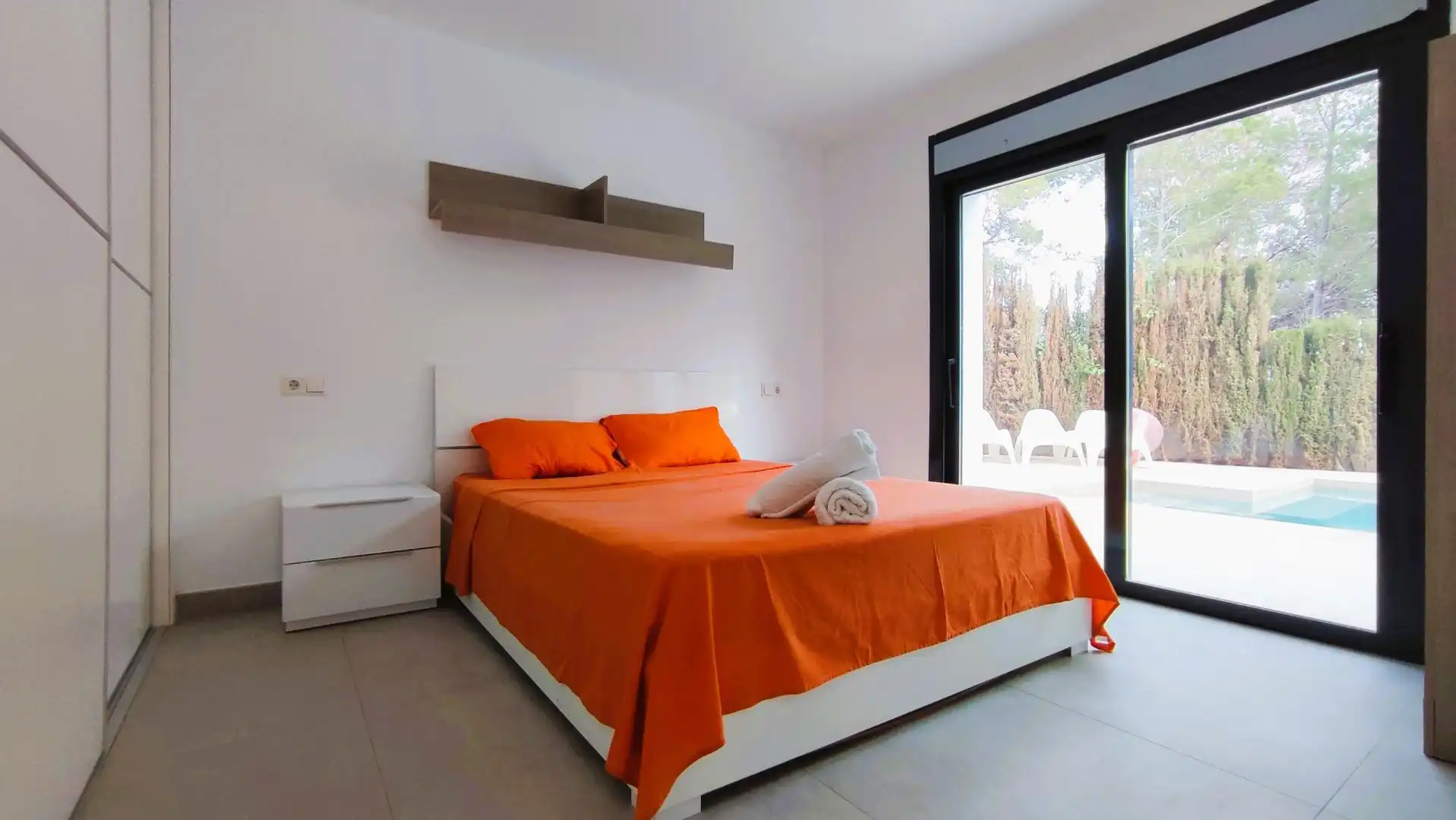 Dormitori de Casa o xalet en venda en Calpe / Calp amb Aire condicionat, Jardí privat i Terrassa