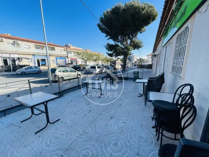 Vista exterior de Local en venta en Mont-roig del Camp con Aire acondicionado y Calefacción