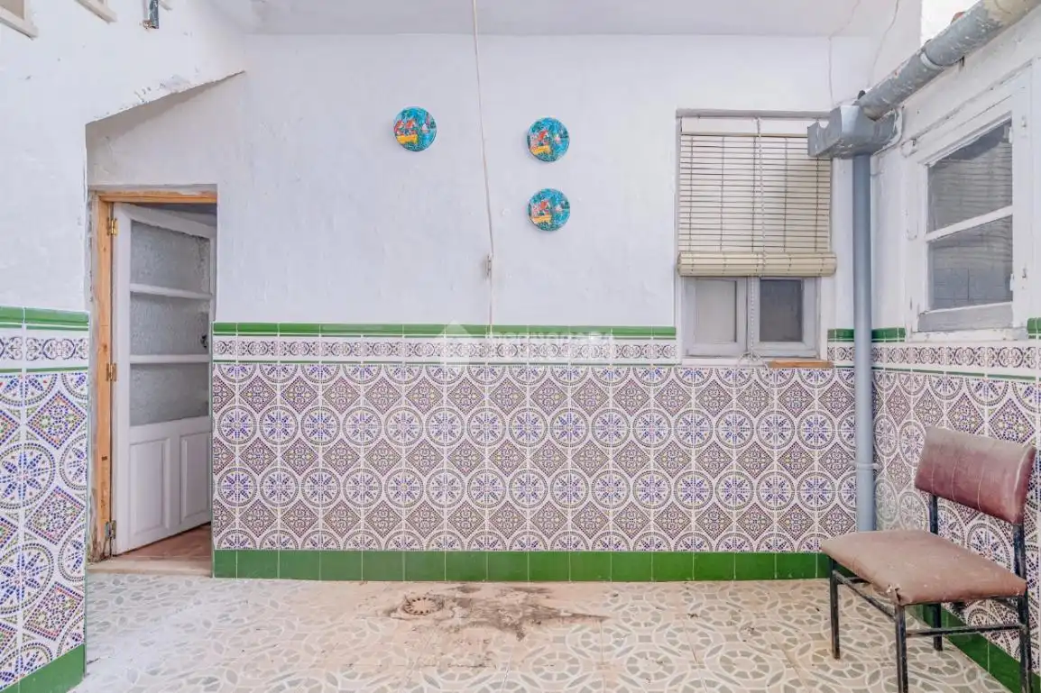 Casa adosada en venta en Lucena con Terraza