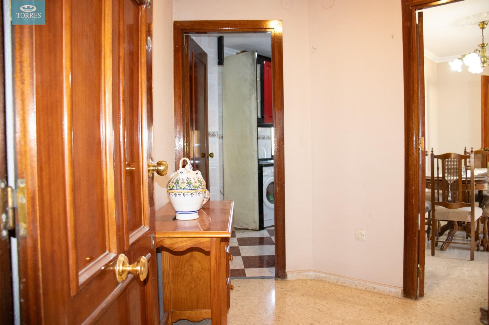Flat for sale in  Sevilla Capital  with Terrace and Balcony