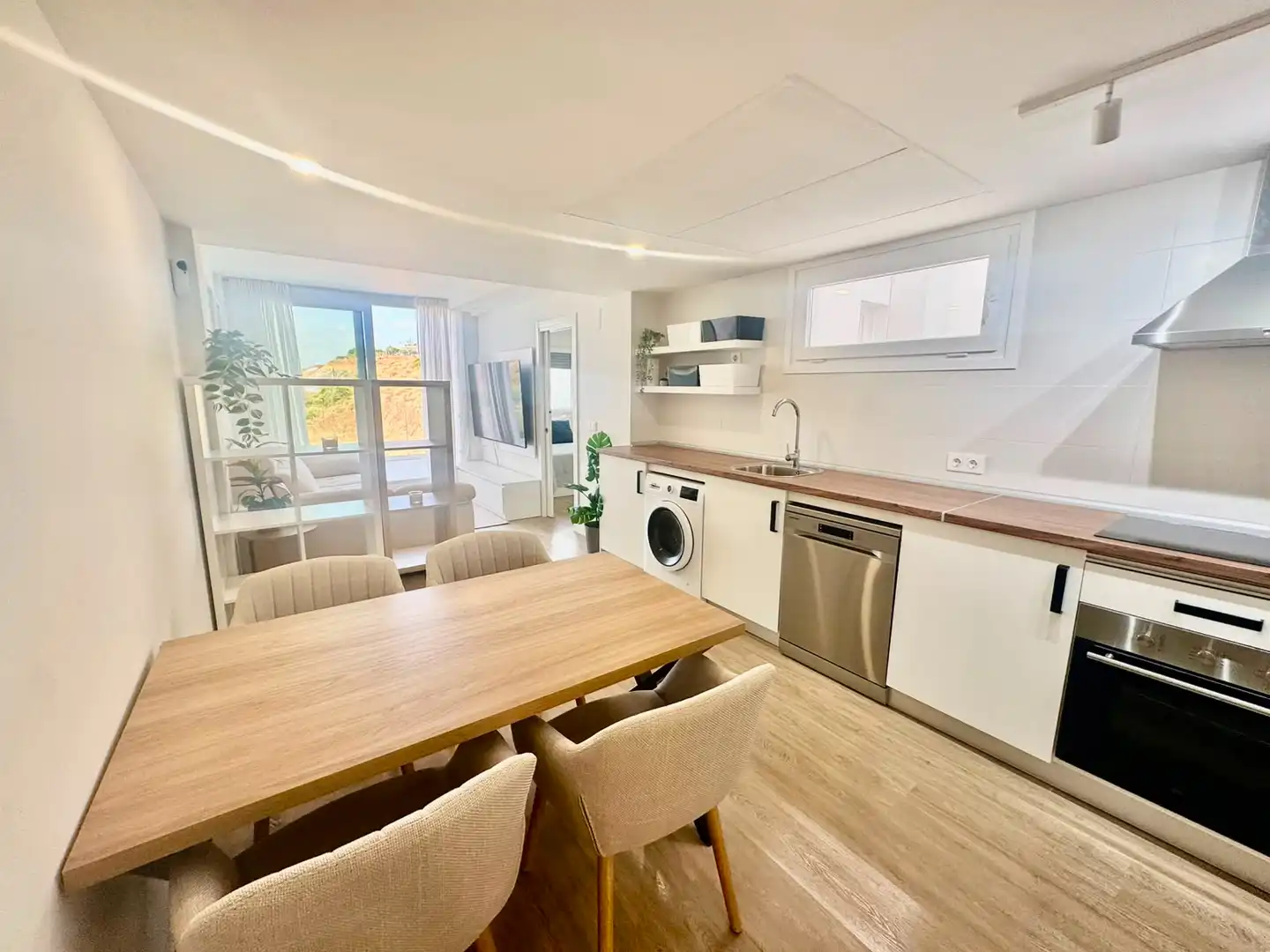 Appartement avec piscine à louer à Calle Zorzal 18