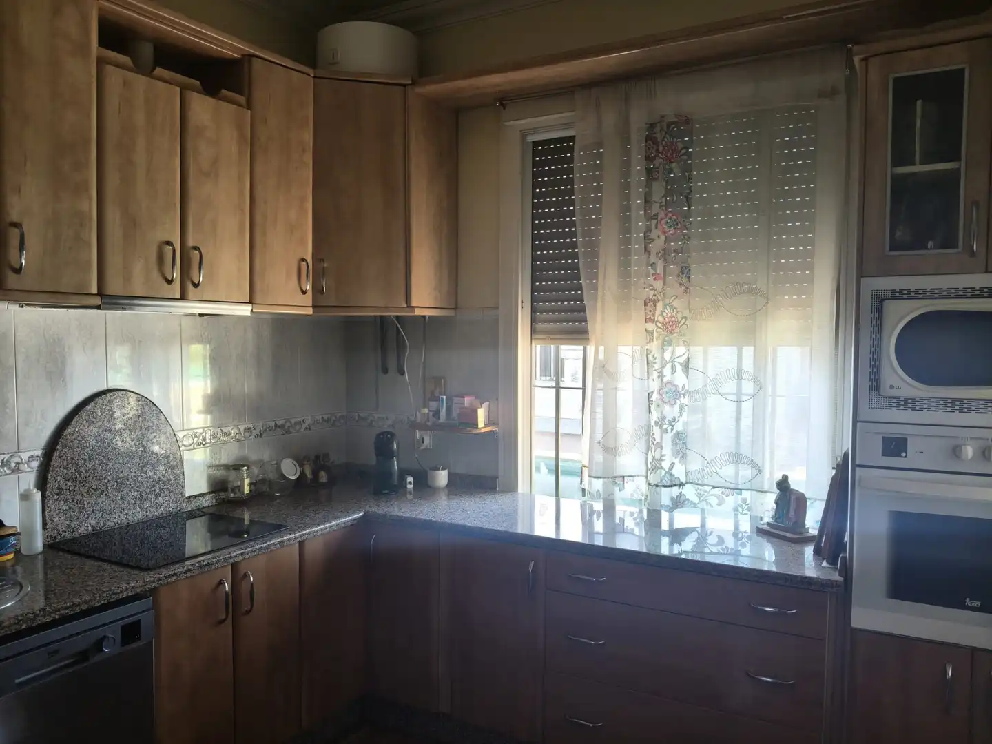 Detached house with pool for sale in Avenida del Convento 12, imagen 12