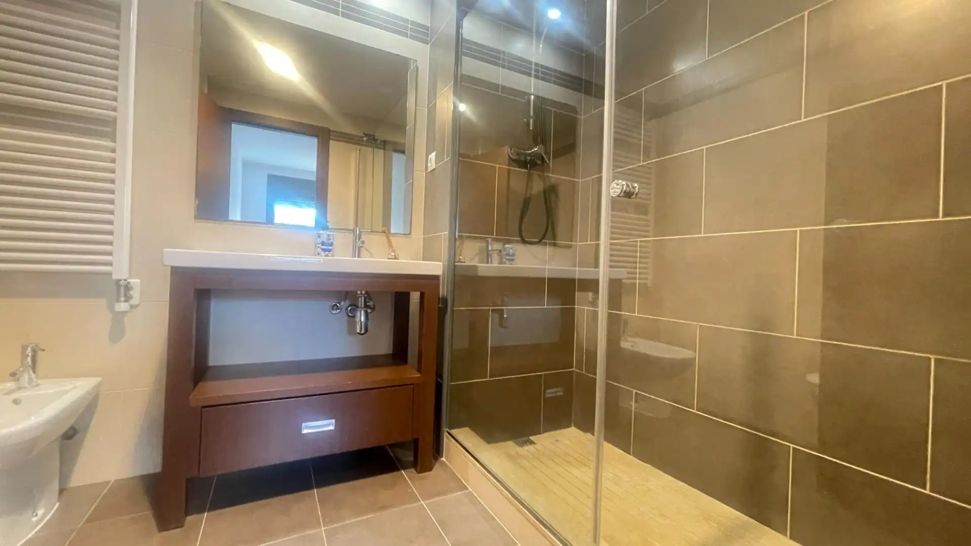 Piso con terraza en venta en Nord-est, imagen 35