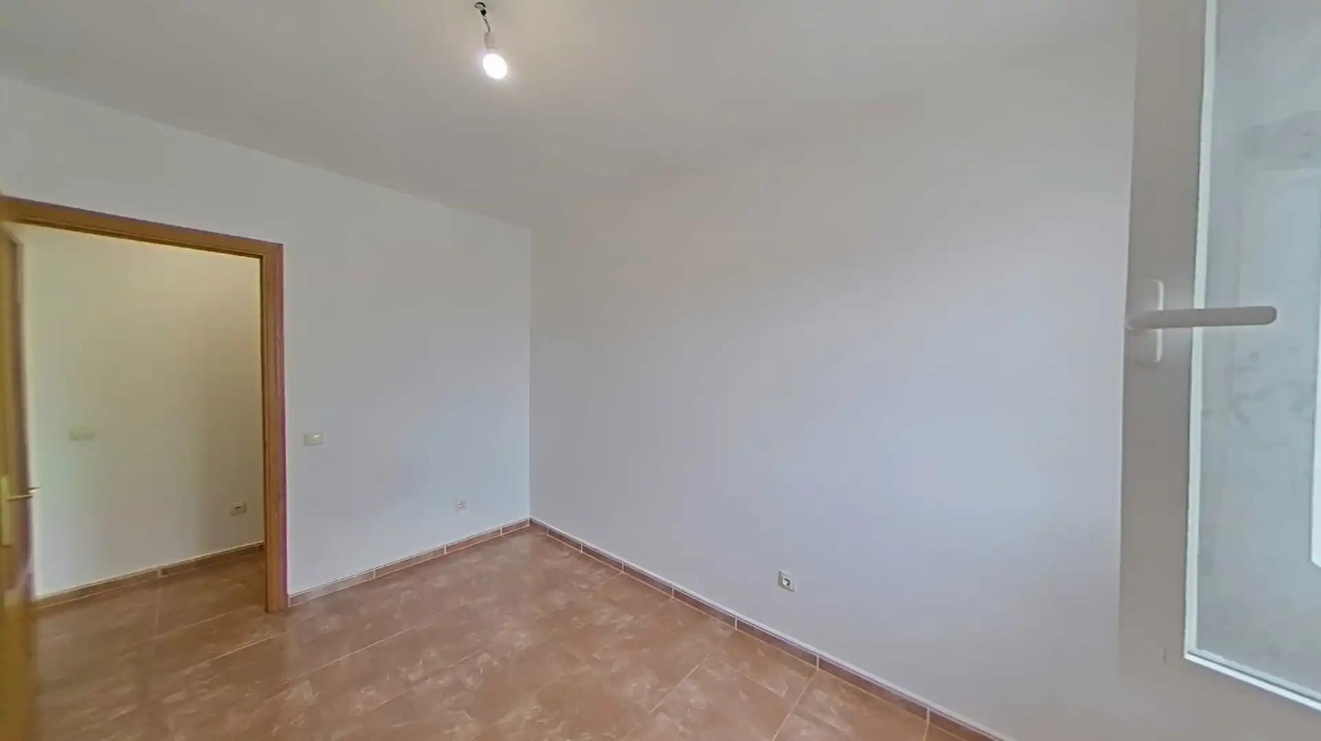 Habitación de Piso en venta en Lominchar con Calefacción, Terraza y Horno